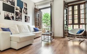 Spacious Apartment By Picasso Museum By Rems